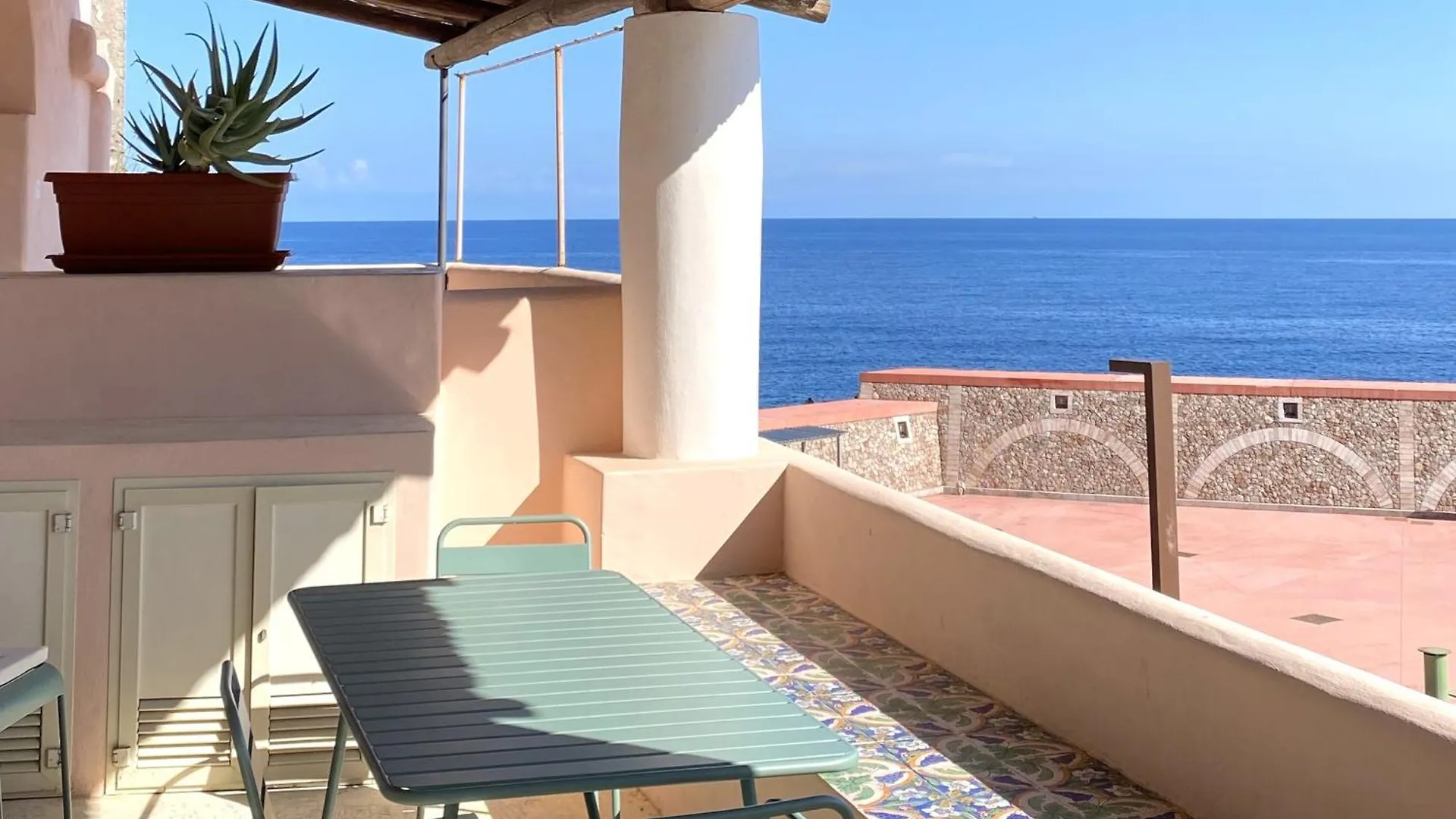 Casa Cappero - Sul Porto Di Malfa Apartment Malfa (Salina)