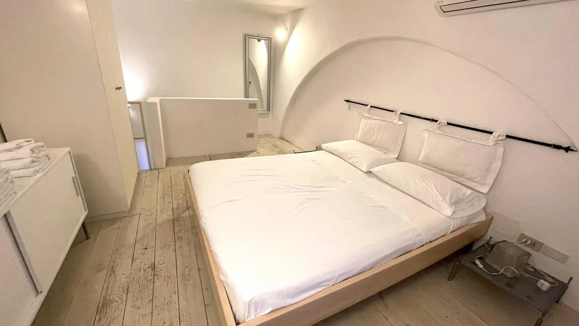 Casa Cappero - Sul Porto Di Malfa Apartment Italy