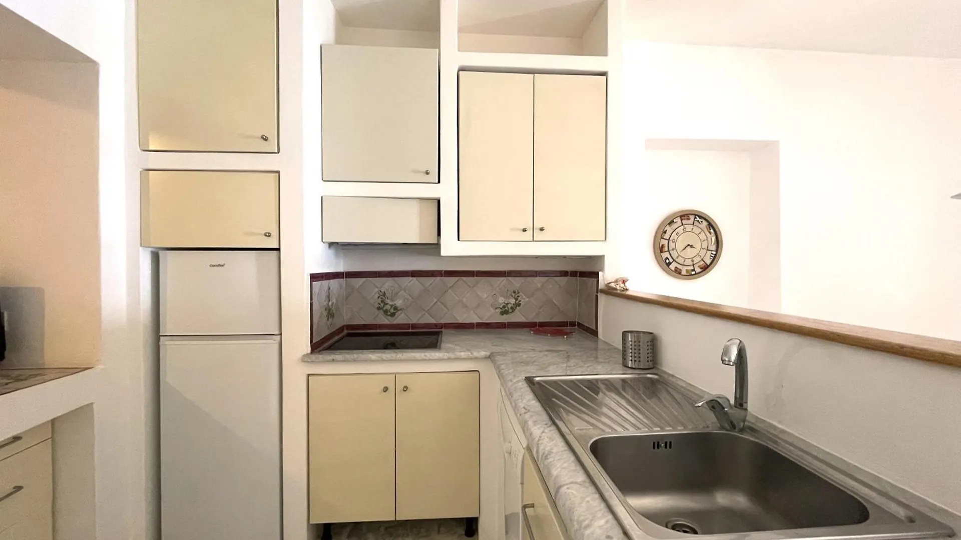 Casa Cappero - Sul Porto Di Malfa Apartment Italy